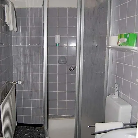 Park Oda ve Kahvaltı 3*