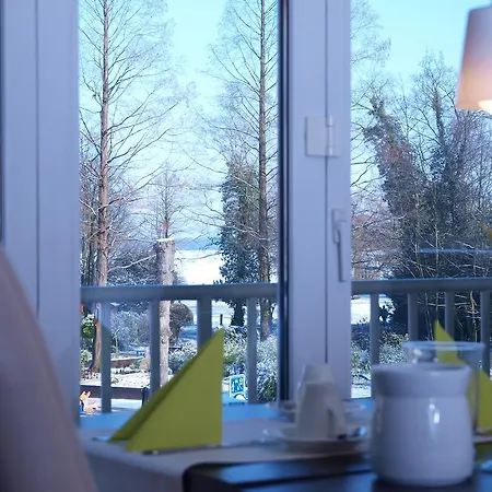 Bed and Breakfast Park 3*